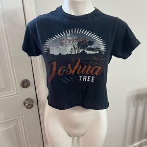 Black Joshua tree Graphic Crop Top Modern Style